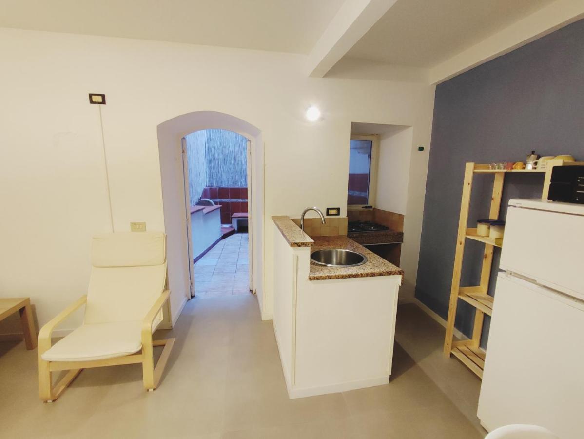 Loft Con Cortiletto - 100 Meters From The Beach Lejlighed Cefalù Eksteriør billede